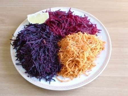 Carota nera alla julienne